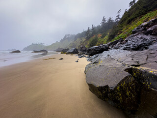 Wall Mural - Crescent Beach in Ecola State Park Oregon on a Stormy Day