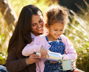 Canvas Print - Mom, child and drink cup for picnic with coffee flask, summer and bonding together in nature. Mother, young girl and liquid container for mug, love relationship and pouring espresso in outdoor park