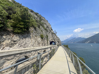 Limone sul Garda walk along the lake with a panoramic view