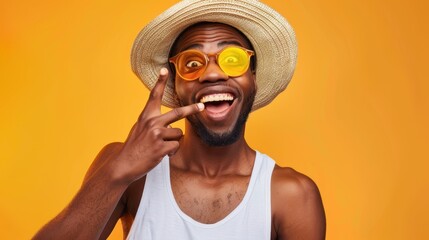 Poster - Smiling Man in Straw Hat