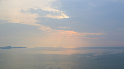 Wall Mural - beautiful view of sea and sky in the morning, natural background