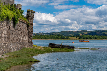 Wall Mural - High Tide at Conwy Castle, North wales