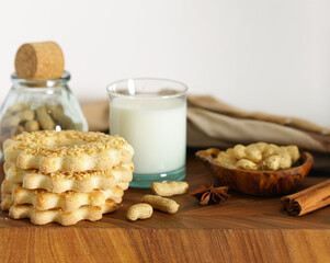 Poster - cookie rings with peanuts for dessert