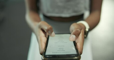 Canvas Print - Phone screen, fitness and hands at gym on app to scroll for exercise, workout or training plan closeup. Smartphone, sport and person on website at health club for online information or registration