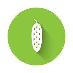 Wall Mural - White Fresh cucumber icon isolated with long shadow background. Green circle button. Vector