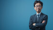 © Logmotion - スーツを着た法人代表ビジネスマン