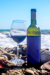 Wall Mural - Wine by the sea