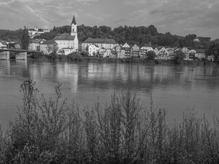 Wall Mural - An der Donau in Österreich