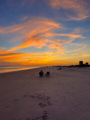 Wall Mural - ocean sunset on the beach in florida with colorful skies.