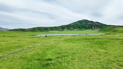 Poster - 阿蘇・草千里ヶ浜の風景