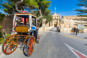 Canvas Print - The old city main gate of Mdina in Malta