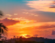 © JOSE GAITAN - Bello atardecer del mar tropical.