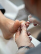 © Klaudia Baran - Podologia, zabieg podologiczny, osoba zajmująca się paznokciem, podolog, frezowanie paznokcia, pedicure