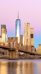 Poster - Manhattan skyline at sunrise from Brooklyn Bridge Park