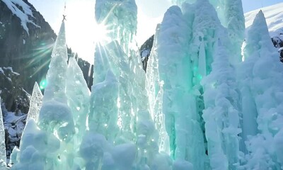 Poster - Frozen Waterfall Icicles