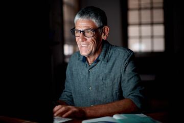 Aufkleber - Senior man, night and computer in office for digital report deadline, admin and online research. Elderly journalist, pc and working overtime for editing story, reading and writing article in dark