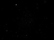 © Dock - Fundo preto grunge, com riscos e rabiscos. Fundo abstrato com detalhes e efeito grunge. Textura em fundo preto vintage.