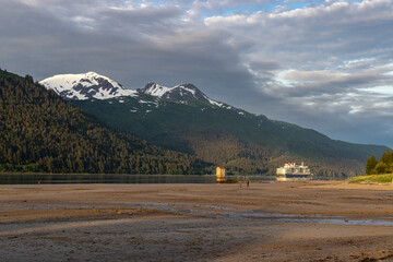 Wall Mural - alaskan beach