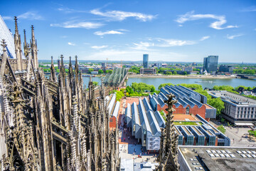 Wall Mural - Köln im Spannungsfeld von Römerzeit, Mittelalter und Moderne