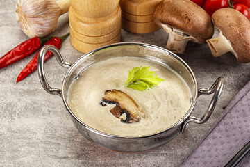 Wall Mural - Delicous mushroom champignon cream soup