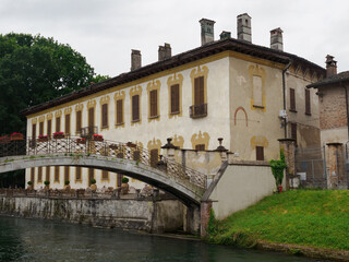 Wall Mural - Old buildings along Naviglio Grande at Robecco