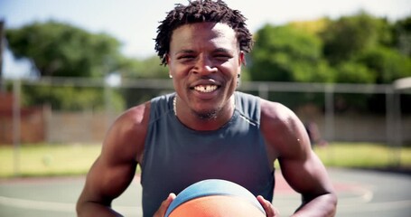 Canvas Print - Fitness, face and screaming man with basketball passion, energy and mindset at outdoor court. Sports, freedom and portrait of African male player with ball at a park for wellness, exercise or workout