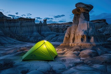 Poster - A solitary tent in the middle of a desert, perfect for adventure or travel photography