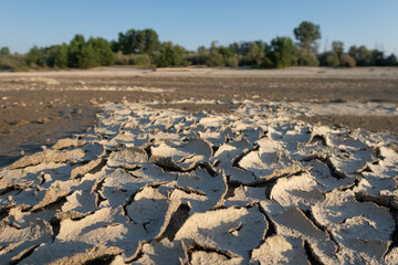 Desertification crete earth sunburnt characteristic