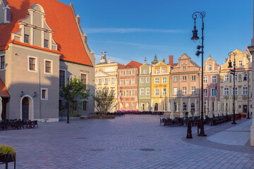 Wall Mural - Facades of old colorful houses on the Town Hall Square in Poznan