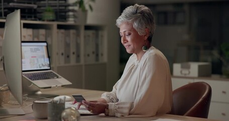 Aufkleber - Business, woman and typing with credit card at night for online, digital asset purchase and service payment. Mature, graphic designer and internet for website hosting fees and software subscription.