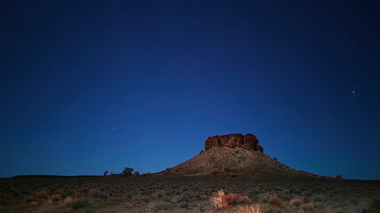 Canvas Print - Pillar Mountain in Australian Outback