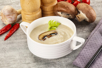 Wall Mural - Delicous mushroom champignon cream soup