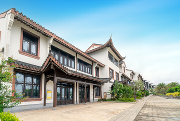 Canvas Print - Chinese garden architecture in the park, Beihai, Guangdong, China.