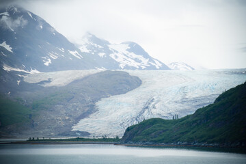 Alaskan scenery and glacial flows