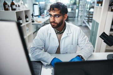 Aufkleber - Laptop, medicine and science with man in laboratory for development, innovation or research. Computer, pharmaceuticals and study with serious scientist at work on medical breakthrough or discovery