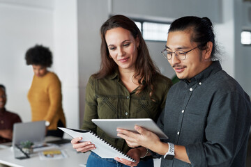 Aufkleber - Teamwork, document and tablet of business people in office, planning and research for startup in creative agency. Feedback, staff or web developer with digital for layout design, solution and smile