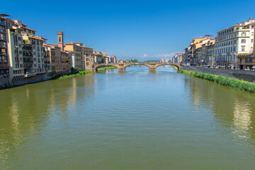 Canvas Print - View of the Arno, the river that crosses the city of Florence in Italy.