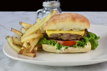 Wall Mural - cheese burger with tomato and lettuce