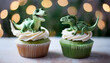 © jeepbabes - cup cake, kuchen, dinosaurier, dinos, grün, photo, bokeh, close up, neu, copy space, essen, muffin, dessert, glasur, süss, praline, baked, tier, jungen, birthday, happy, 3d, modern, urban, urbano