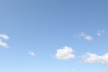 Poster - Picturesque view of blue sky with fluffy clouds