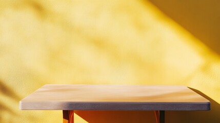 Poster - Tranquil Yellow Stucco Table with Retro Room Bokeh Effect, Soft Natural Lighting, Serene Atmosphere, Low-Angle Minimalist Composition for Product Display