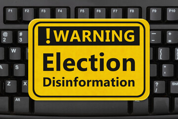 Wall Mural -  Warning Election Disinformation sign on a keyboard