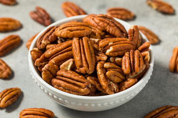 Sticker - Organic Raw Whole Pecan Nuts