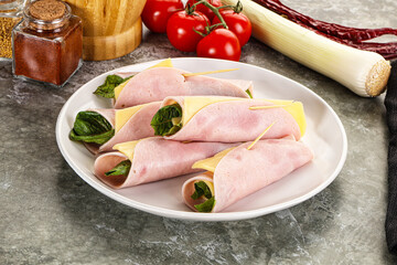 Wall Mural - Roll with ham and cheese