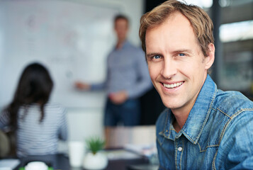 Poster - Smile, designer and man in presentation, portrait and project management for business in office. Workshop, learning or meeting in startup company for planning, training or employee skills development