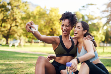 Poster - Selfie, friends and fun in park, fitness and silly with funny face, grass and break for workout in nature. Outdoor, athlete and profile picture for women, influencer and exercise vlog in morning