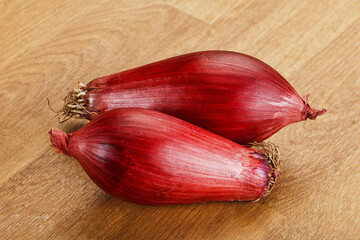 Violet raw onion for cooking