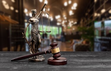 Canvas Print - Symbol  law and justice, wooden gavel on the desk