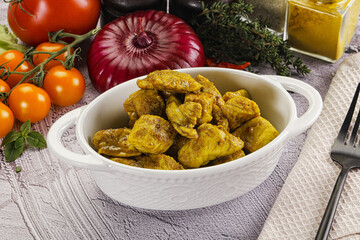 Canvas Print - Indian cuisine curry chicken fillet