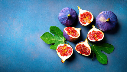 Wall Mural - Fresh figs with leaves